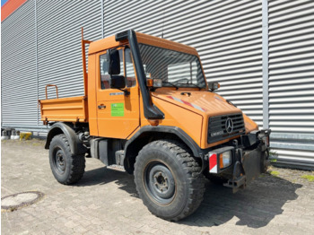 Tipper UNIMOG U90