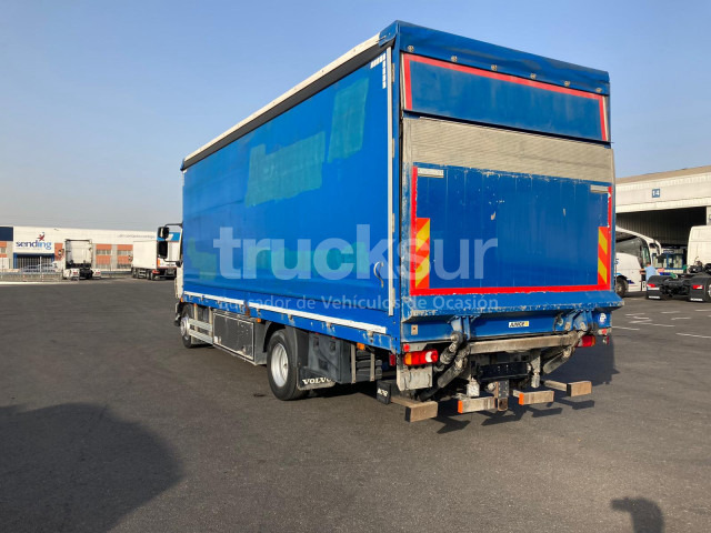 VOLVO FL240.12 - Curtainsider truck: picture 3