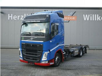 Container transporter/ Swap body truck Volvo FH420 BDF 6x2*Multiwechsler*2xAHK*EU6*Safty*Lift: picture 1