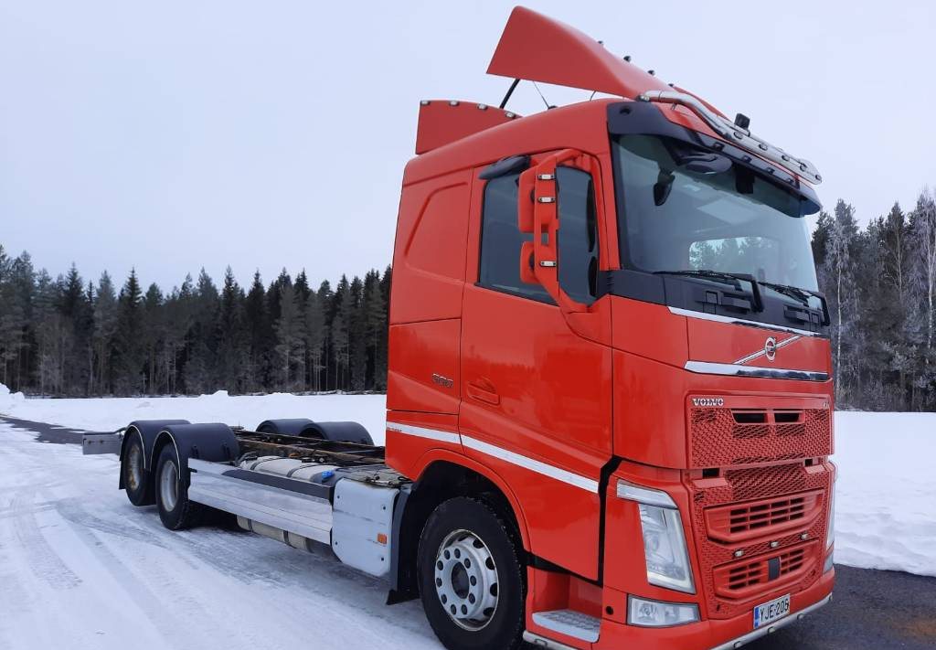 Volvo FH 13  - Cab chassis truck: picture 2