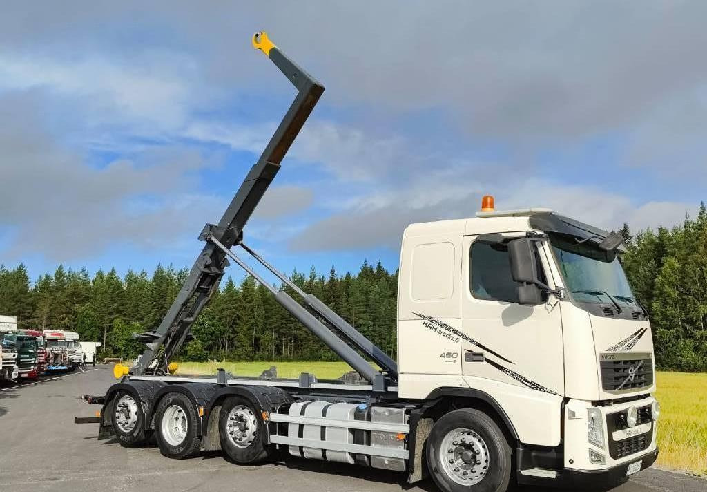 Volvo FH-13 8x2 4900  - Hook lift truck: picture 2
