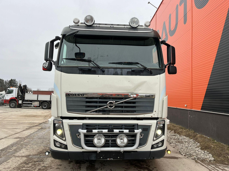 Volvo FH 16 700 8x4*4 RETARDER / CHASSIS L=6300 mm - Cab chassis truck: picture 2
