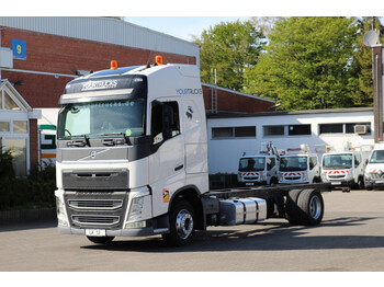 Cab chassis truck Volvo FH 420 Chassi     ACC  LDW  Navi  2 Tank: picture 1