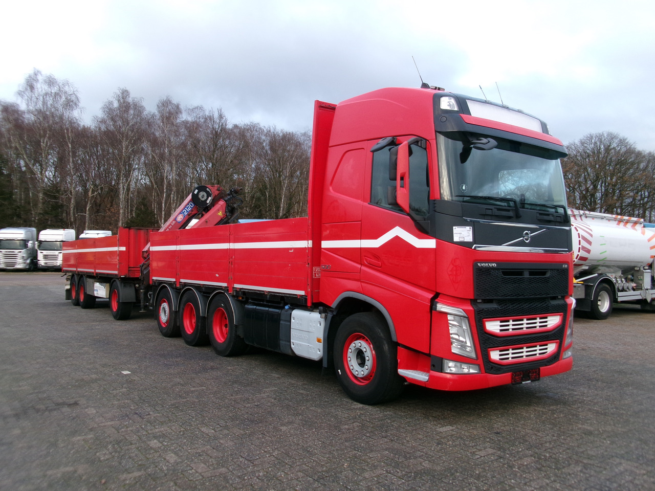 Volvo FH 500 8X4 + HMF 2120-K4 + drawbar trailer - Dropside/ Flatbed truck, Crane truck: picture 2