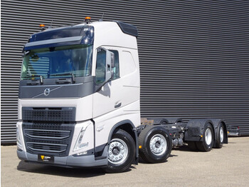 Volvo FH 500 / CHASSIS / 8x2/6 / LIFT STEERING AXLE / PTO - Cab chassis truck: picture 1