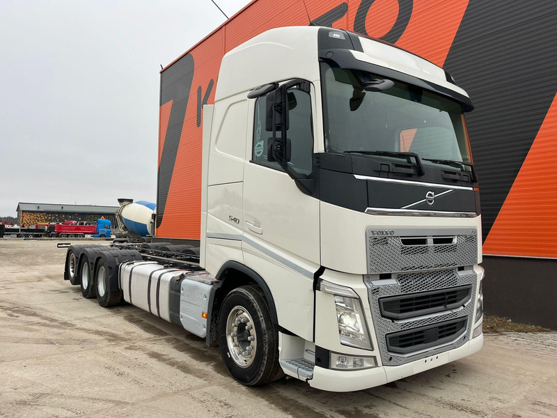 Volvo FH 540 8x4*4 9 TON FRONT AXLE / CHASSIS L=9487 mm - Cab chassis truck: picture 4