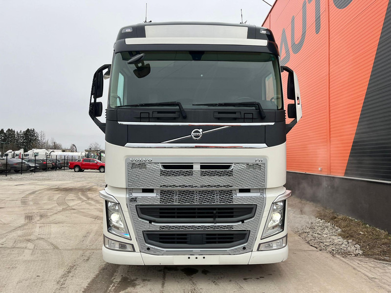 Volvo FH 540 8x4*4 9 TON FRONT AXLE / CHASSIS L=9487 mm - Cab chassis truck: picture 3