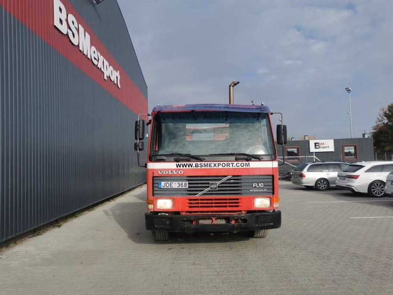 Volvo FL10 chassis truck - Cab chassis truck: picture 2
