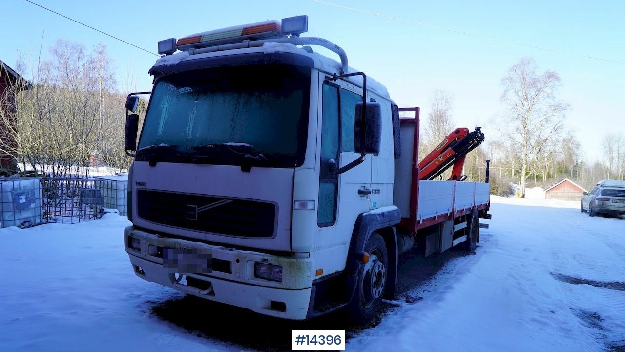 Volvo FL250 - Dropside/ Flatbed truck, Crane truck: picture 3