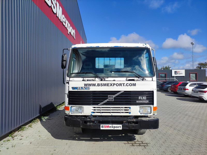 Volvo FL7 chassis truck - Cab chassis truck: picture 2