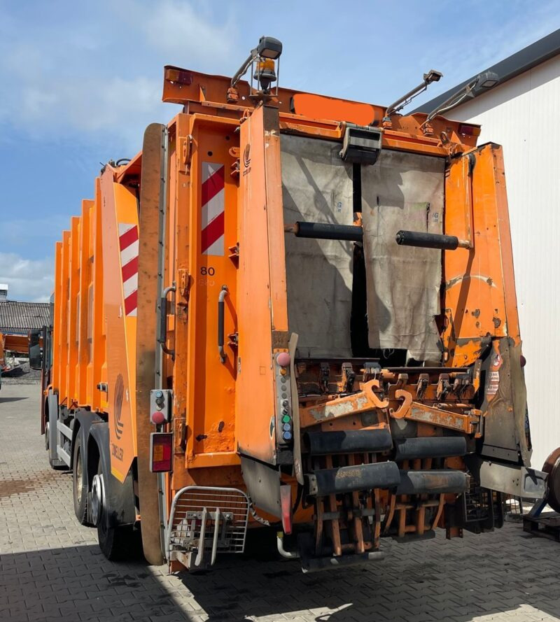 Autoutilitară Gunoieră MERCEDES BENZ  Econic  Zöller  556 - Garbage truck: picture 3