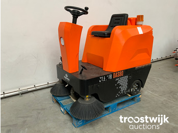 Industrial sweeper Daewoo DAS80: picture 1
