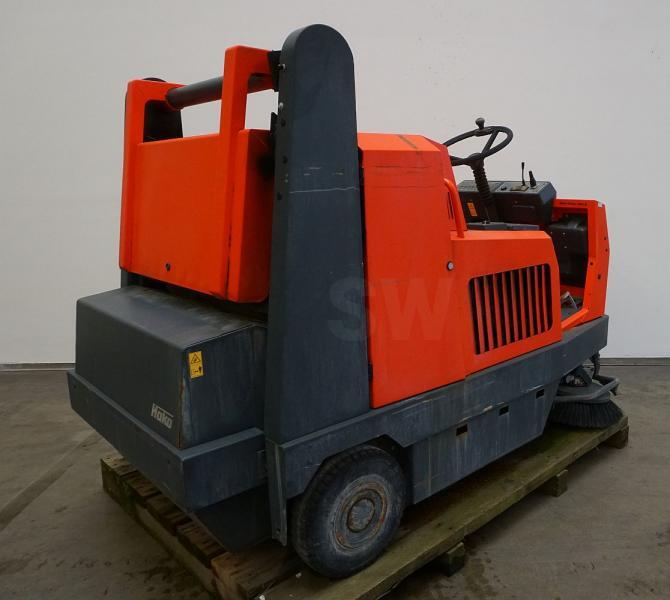Industrial sweeper HAKO 1450 E: picture 2