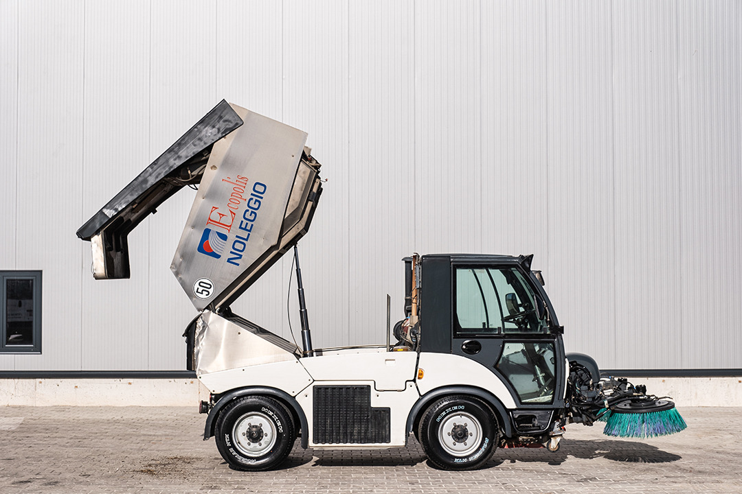HAKO CityMaster 2000 - Industrial sweeper: picture 4