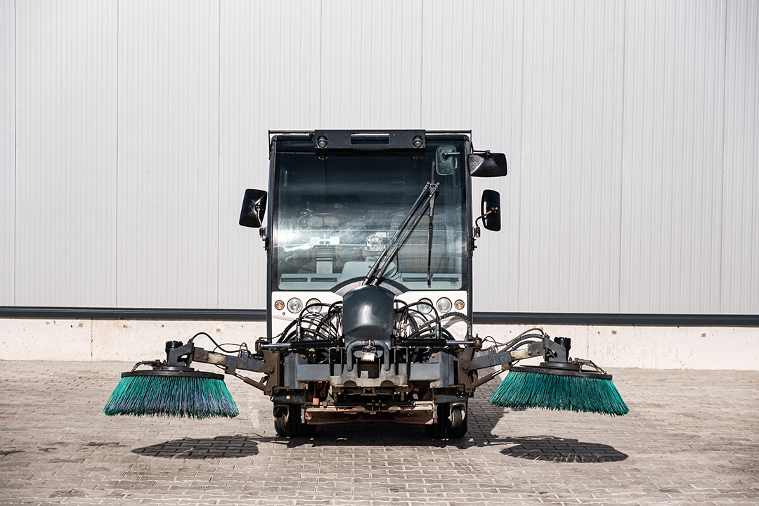 HAKO CityMaster 2000 - Industrial sweeper: picture 3