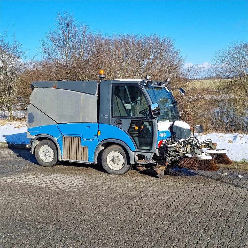 Hako Citymaster 2000 - Road sweeper: picture 3