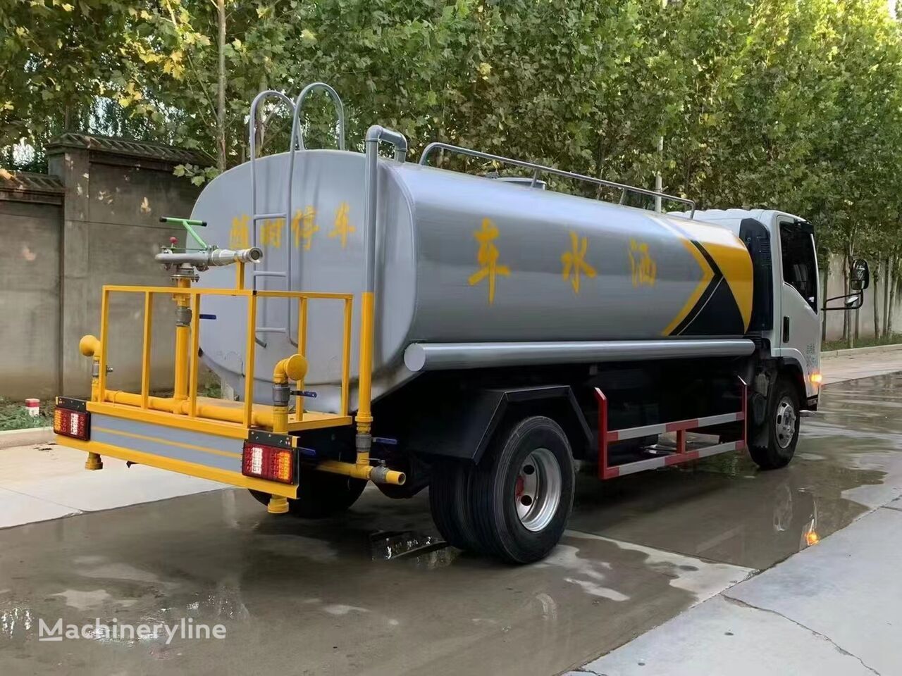 ISUZU 700P water tank truck 10 tons - Utility/ Special vehicle, Tank truck: picture 4
