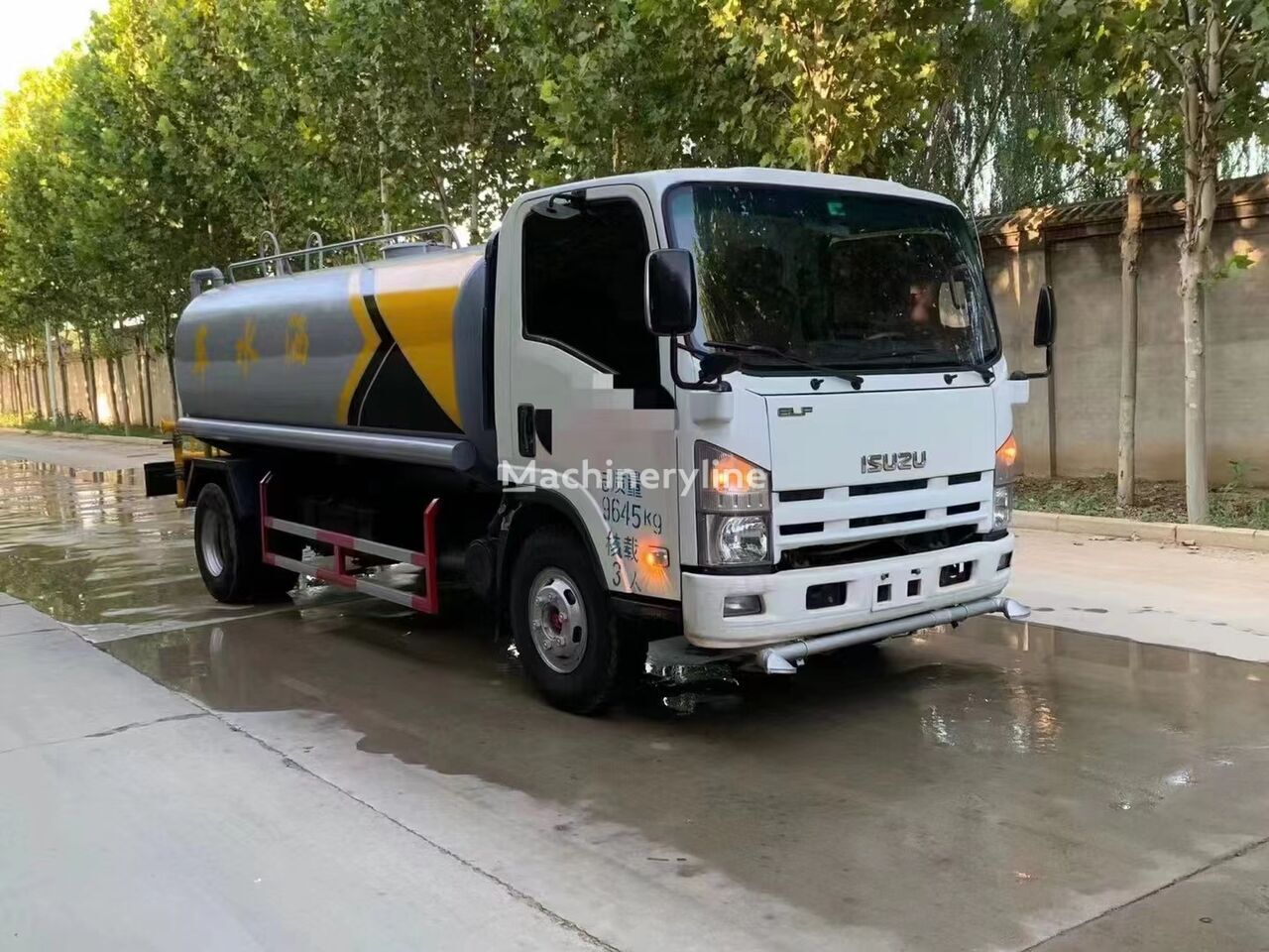 ISUZU 700P water tank truck 10 tons - Utility/ Special vehicle, Tank truck: picture 2