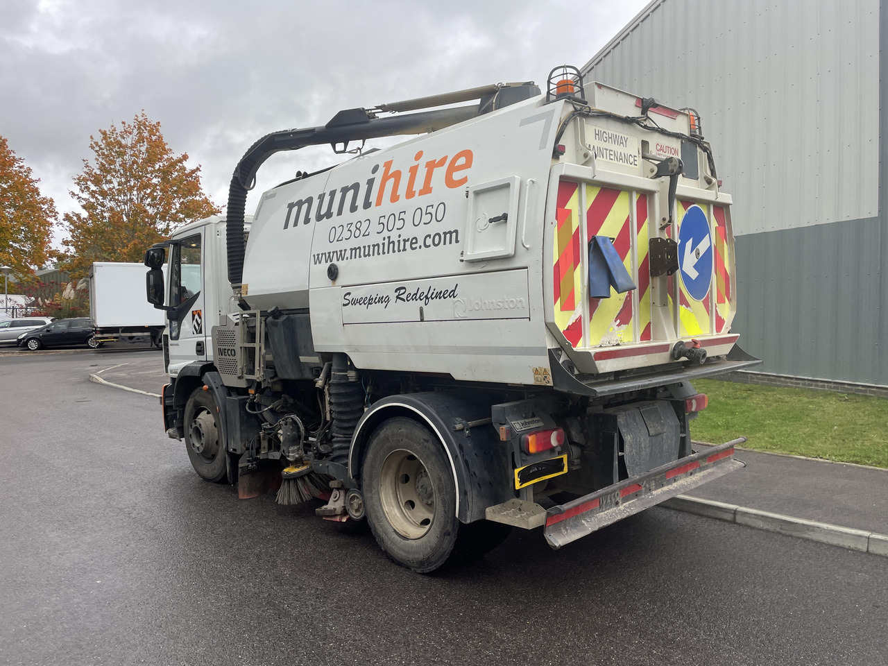 IVECO 150E22 - Road sweeper: picture 2