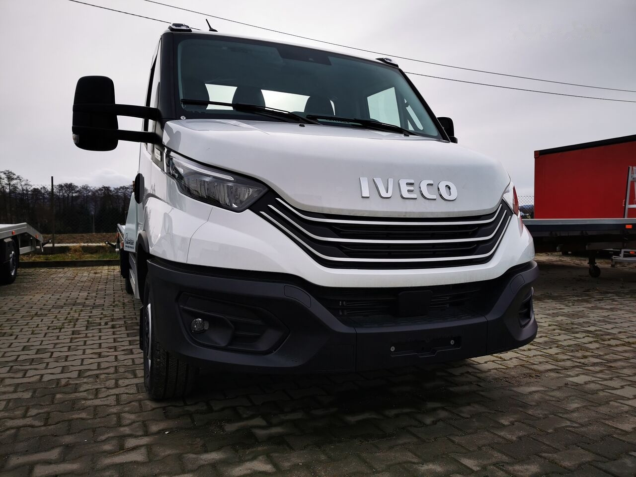 IVECO IVECO DAILY 35S18HA8 - Tow truck: picture 2