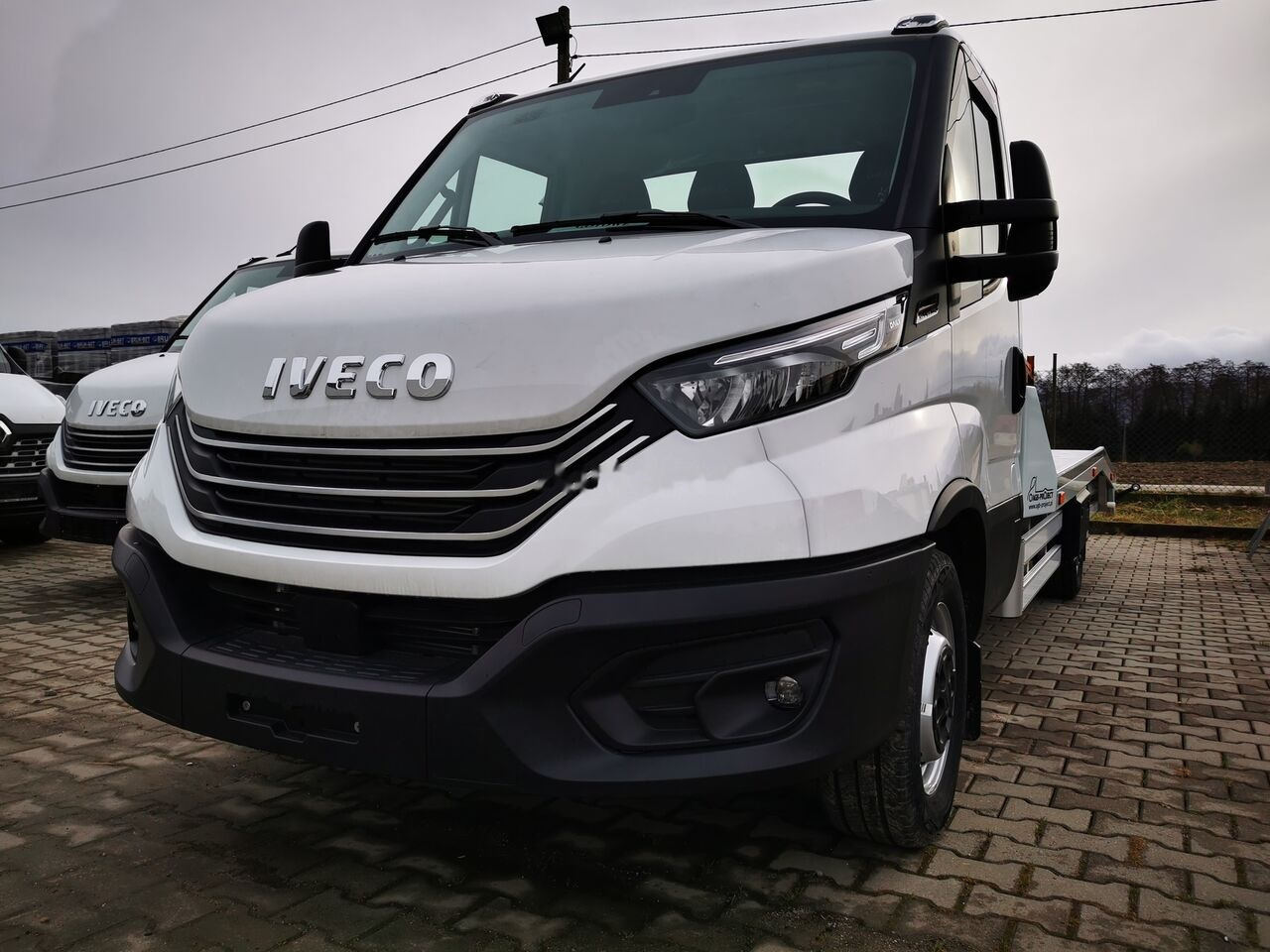 IVECO IVECO DAILY 35S18HA8 - Tow truck: picture 1