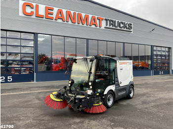 Mathieu MC 210 Azura Flex Euro 6 with 3-rd brush - Road sweeper: picture 1