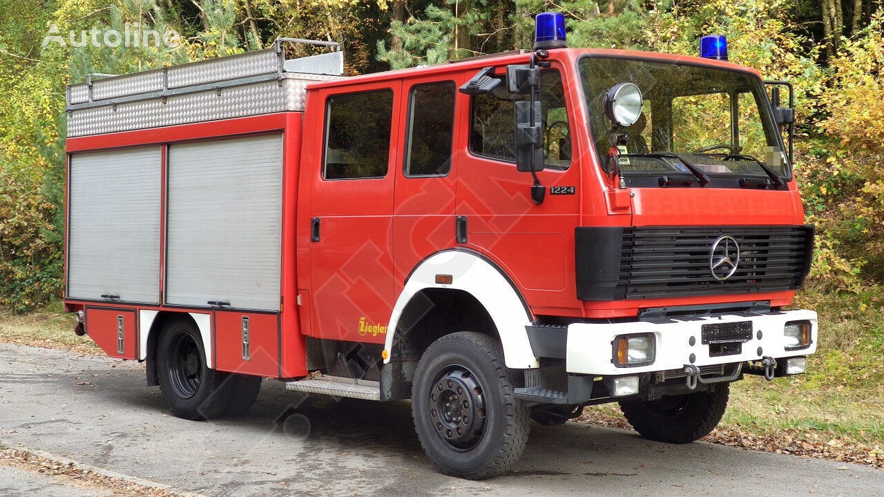 Mercedes-Benz 1224 AF 4x4 DoKa - Fire truck: picture 1