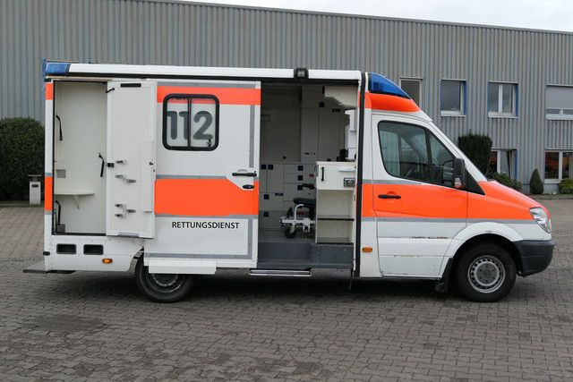 Mercedes-Benz 316 CDI Sprinter 4x2, Navi, Klima, Liege  - Ambulance: picture 3