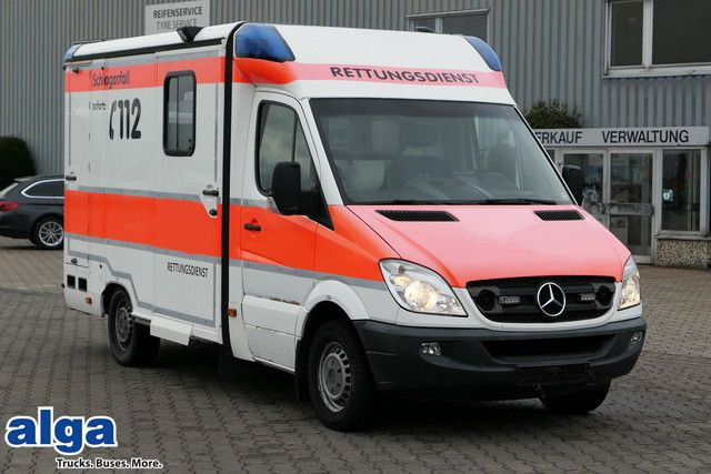 Mercedes-Benz 316 CDI Sprinter 4x2, Navi, Klima, Liege  - Ambulance: picture 1