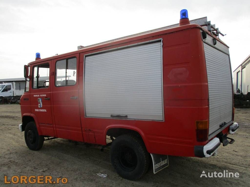 Mercedes-Benz 608 D - Fire truck: picture 2