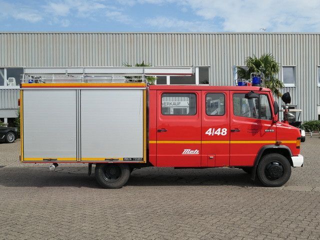 Mercedes-Benz 814 D/Feuerwehr/Metz/Wassertank/Pumpe  - Fire truck: picture 2