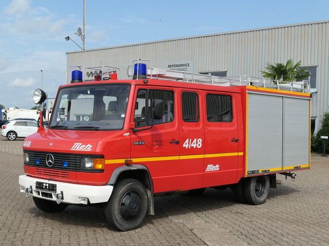 Mercedes-Benz 814 D/Feuerwehr/Metz/Wassertank/Pumpe  - Fire truck: picture 4