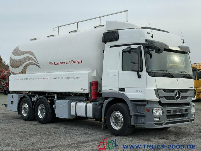 Vacuum truck Mercedes-Benz Actros 2544 Silo Holz Pellets 28m³ inkl. Waage: picture 11
