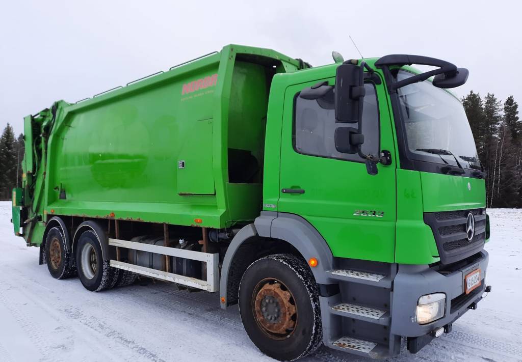 Mercedes-Benz Axor 2533  - Garbage truck: picture 3