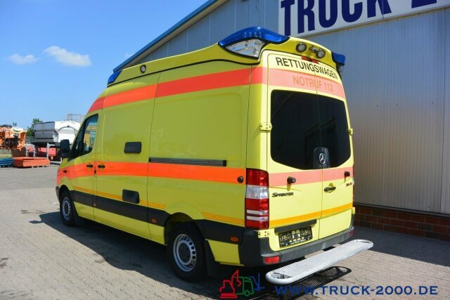 Ambulance Mercedes-Benz Sprinter 316 RTW Ambulance Mobile Delfis Rettung: picture 12