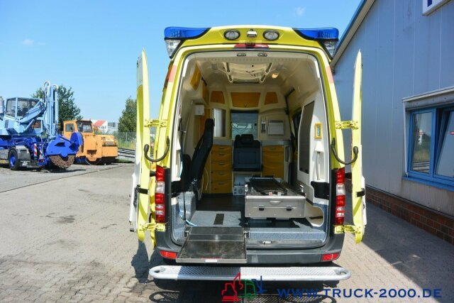 Ambulance Mercedes-Benz Sprinter 316 RTW Ambulance Mobile Delfis Rettung: picture 3