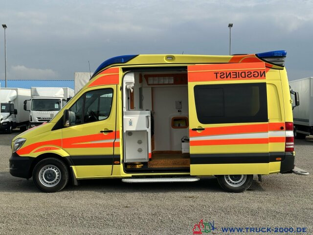 Mercedes-Benz Sprinter 416 RTW Ambulance Delfis Rettung Autom. - Ambulance: picture 1