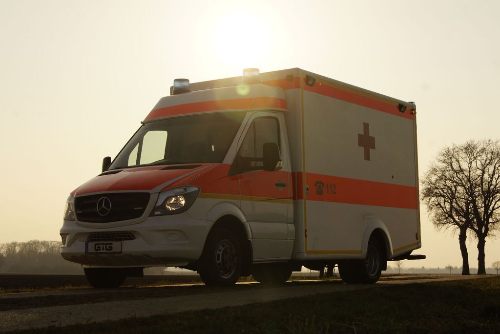 Mercedes-Benz Sprinter 519  ATM 0km / Power Load / Garantie  - Ambulance: picture 5
