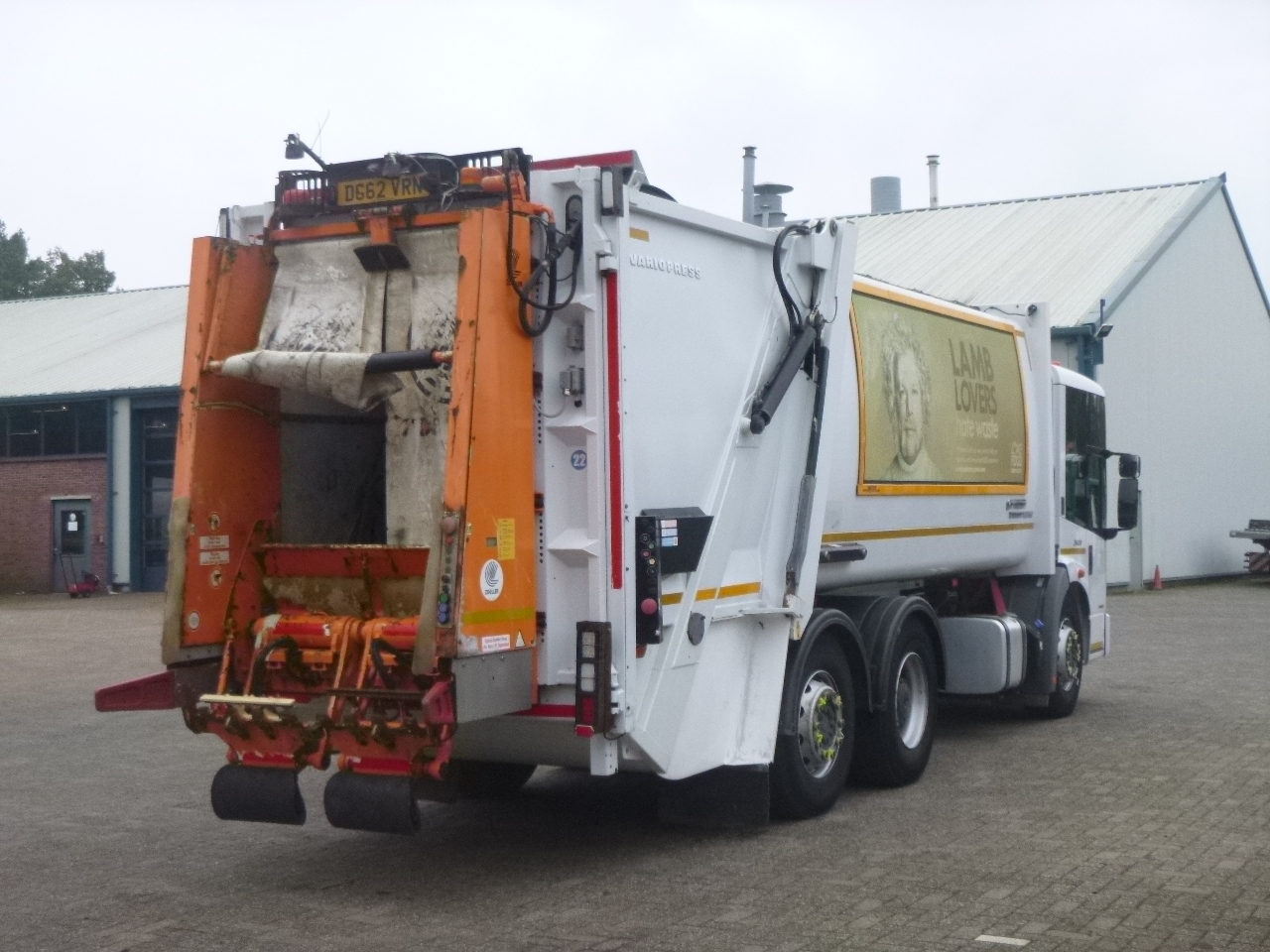 Garbage truck Mercedes Econic 2629 6x2 RHD Faun Variopress refuse truck: picture 3