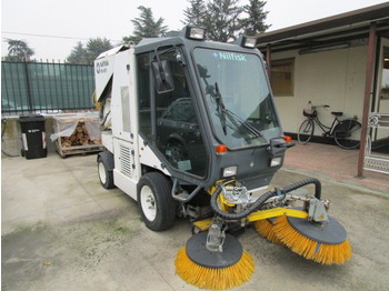 Road sweeper NILFISK RS851: picture 1