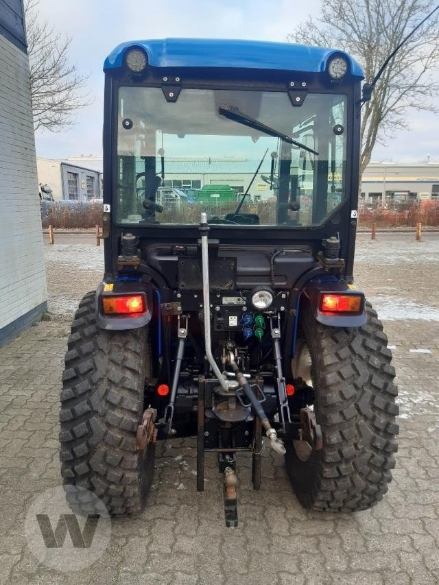 New Holland Boomer 35 HST - Municipal tractor: picture 3