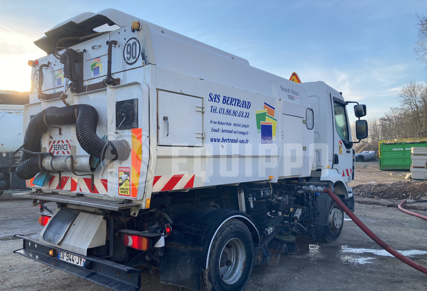 Renault 220 Scarab Major 5001 Sweeper - Road sweeper: picture 4