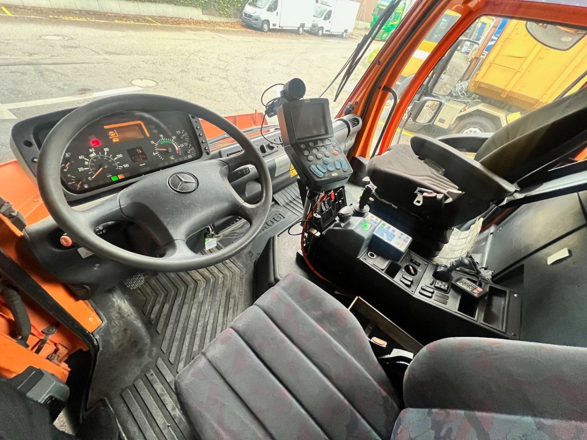 UNIMOG U400 - Utility/ Special vehicle, Truck: picture 5