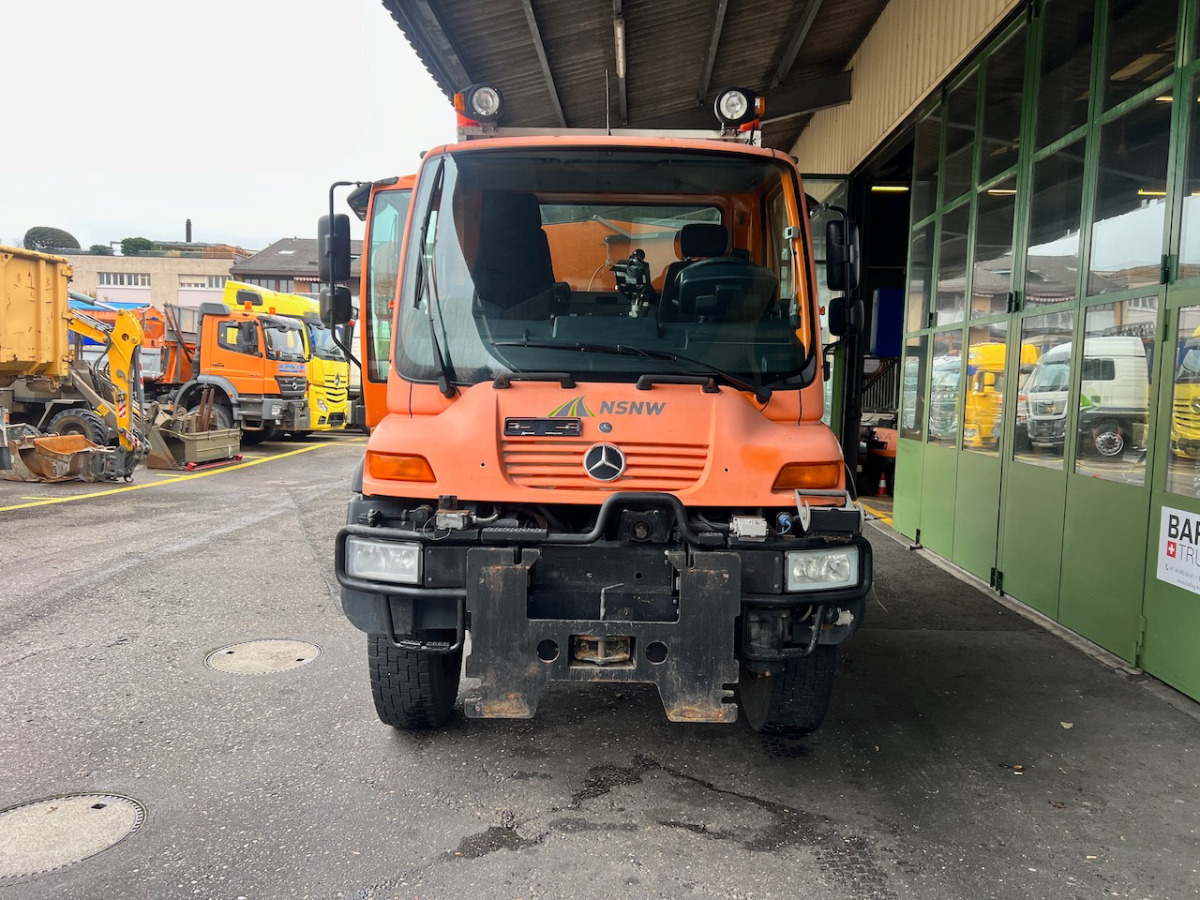 UNIMOG U400 - Utility/ Special vehicle, Truck: picture 4