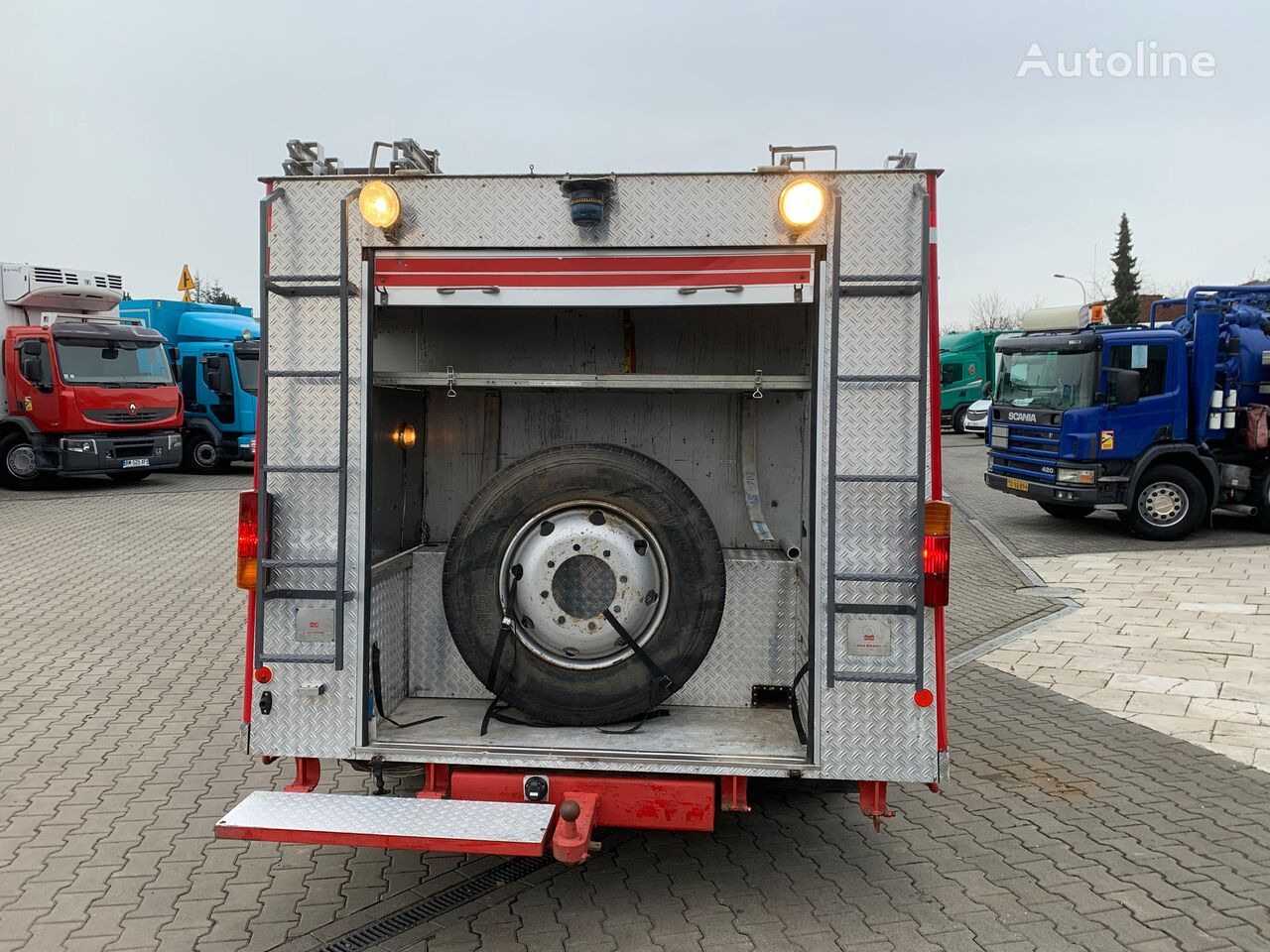 Fire truck Volvo F613 Turbo / 2000l/min pump / 1000l foam / GOOD CONDITION: picture 25