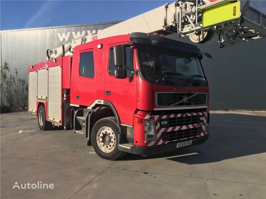 Volvo FM 340 - Fire truck: picture 2