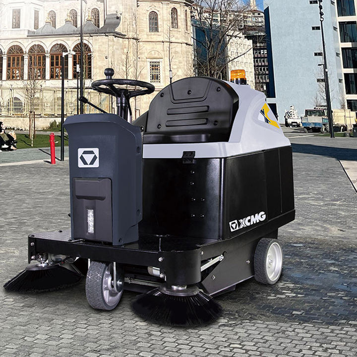 XCMG Official XGHD100 Outdoor Street Electric Power Floor Sweeper Washing Machines For Road Leaf Dust Garbage Cleaning - Industrial sweeper: picture 2