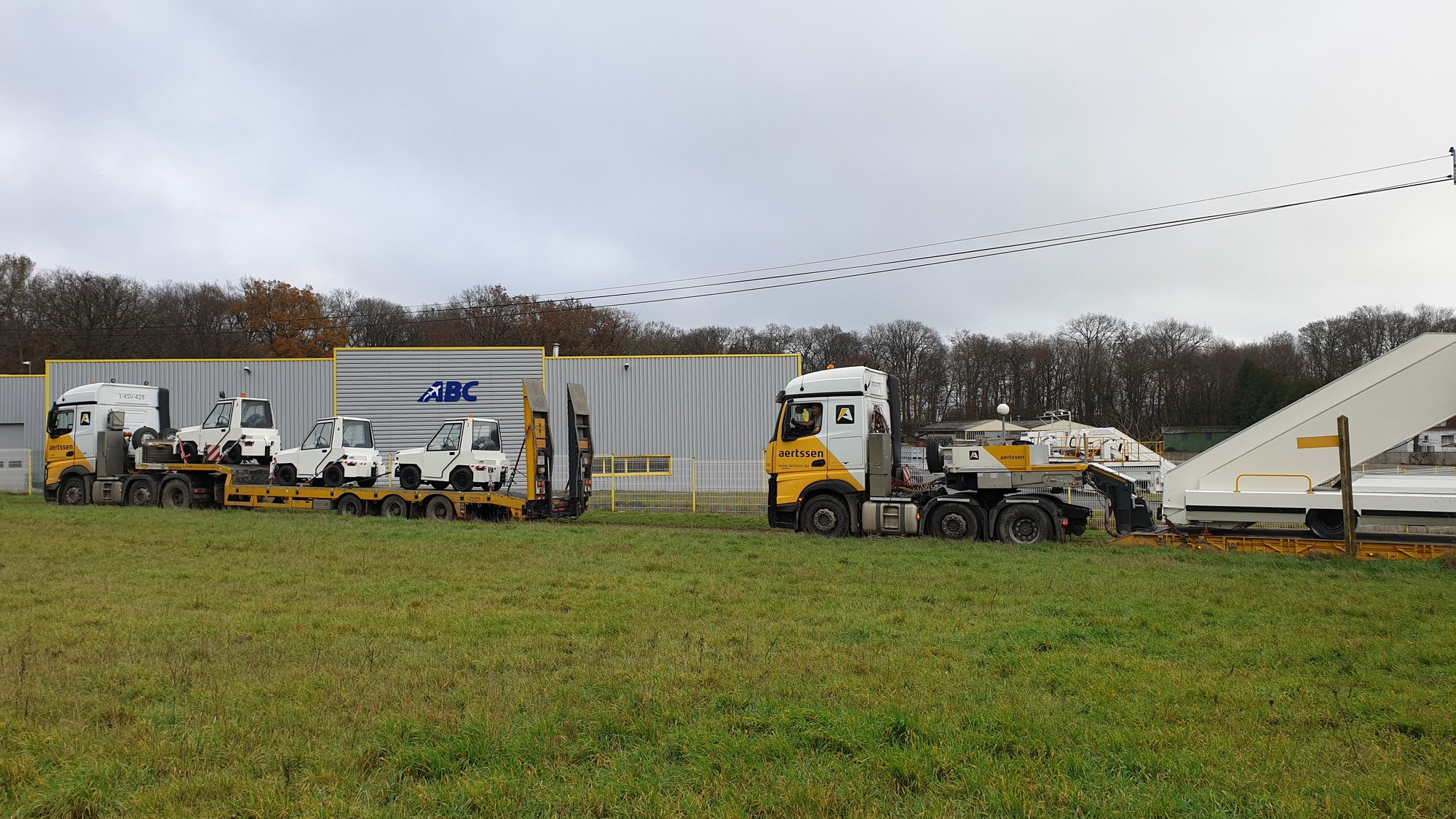 Air Business GSE - Ground support equipment MALLAGHAN undefined: picture 1