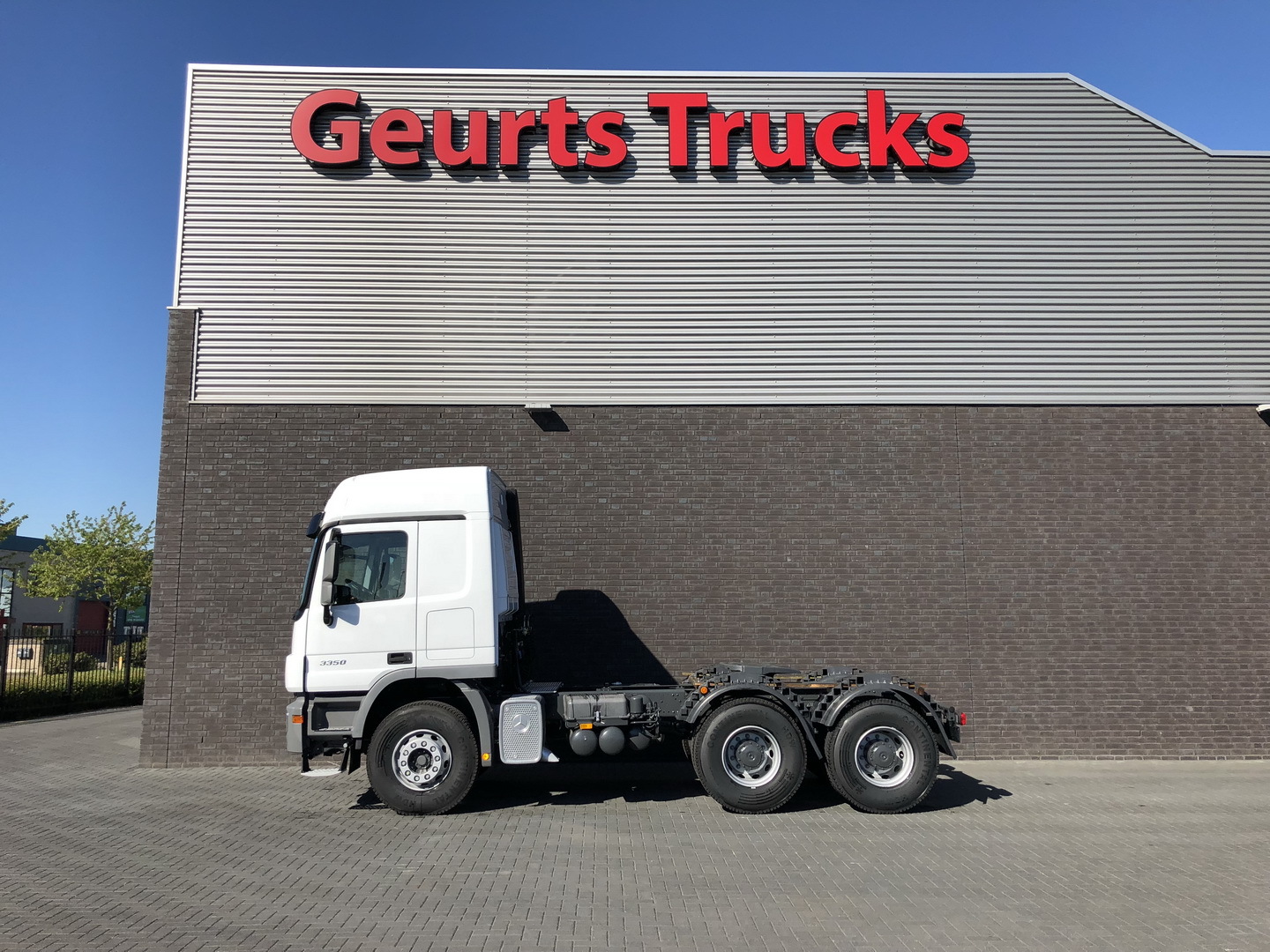 Geurts Trucks B.V. undefined: picture 34