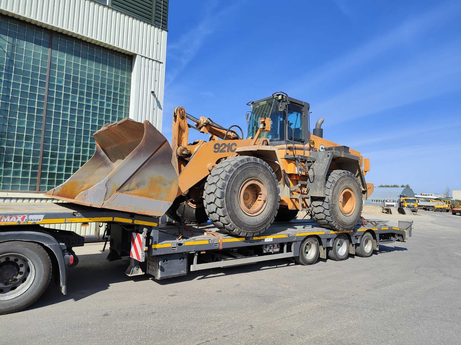 MB Anvika - vehicles for sale undefined: picture 5